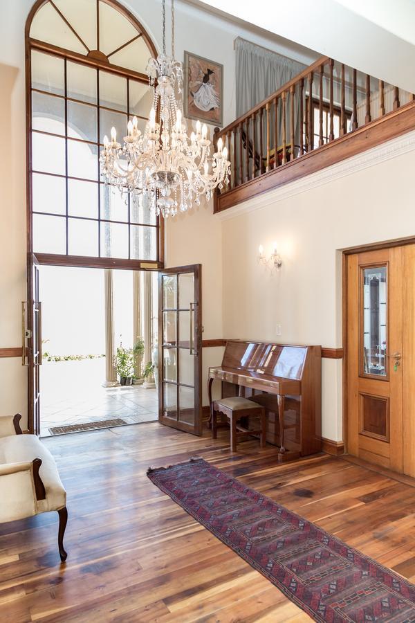 ホテル Moncrieff Manor クニスナ エクステリア 写真